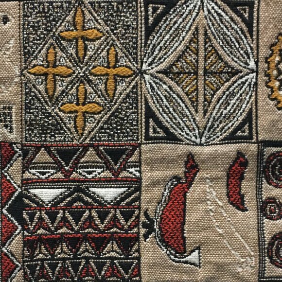 Australian Mythos Embroidered Table Runner - Picture 7 of 12